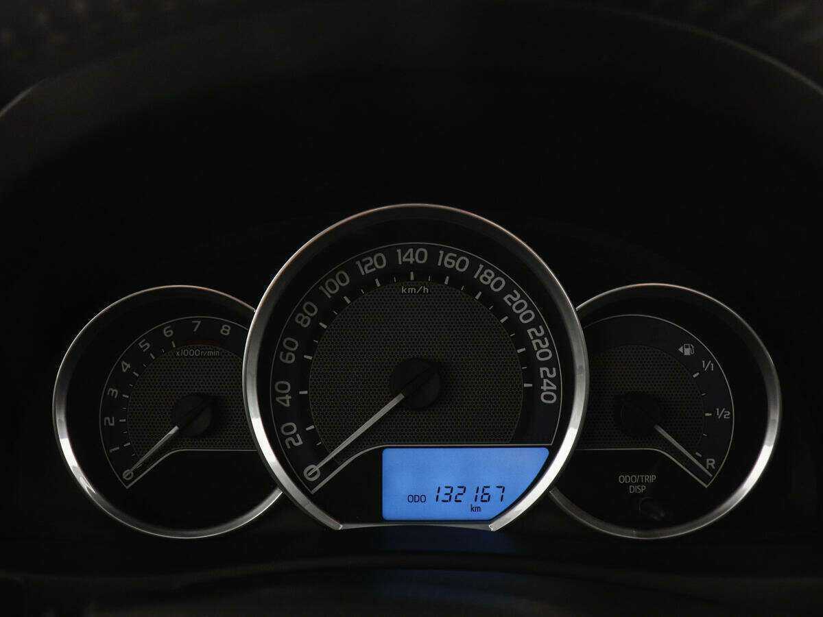 Купить Toyota Auris, 2013, 132 003 км, фото №11