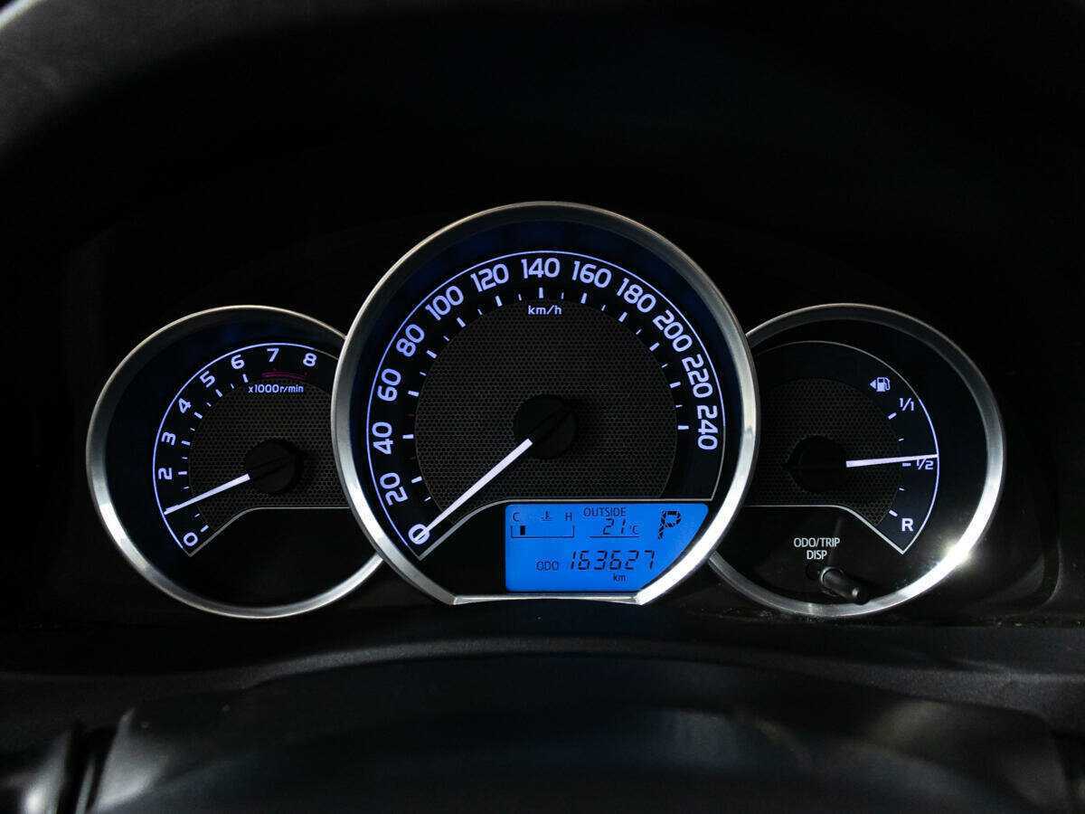 Купить Toyota Auris, 2013, 163 626 км, фото №12