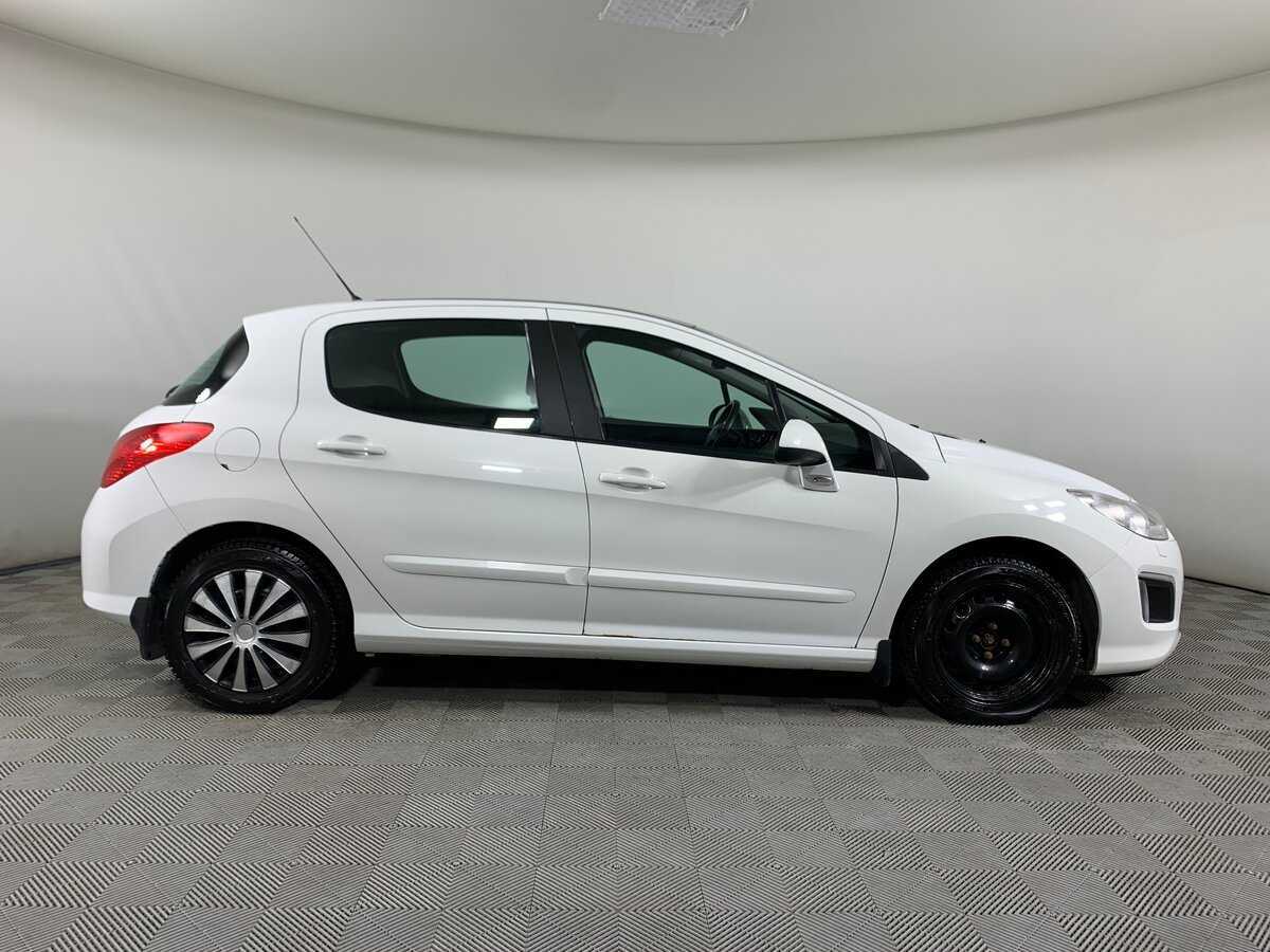 Купить Peugeot 308, 2012, 144 672 км, фото №4