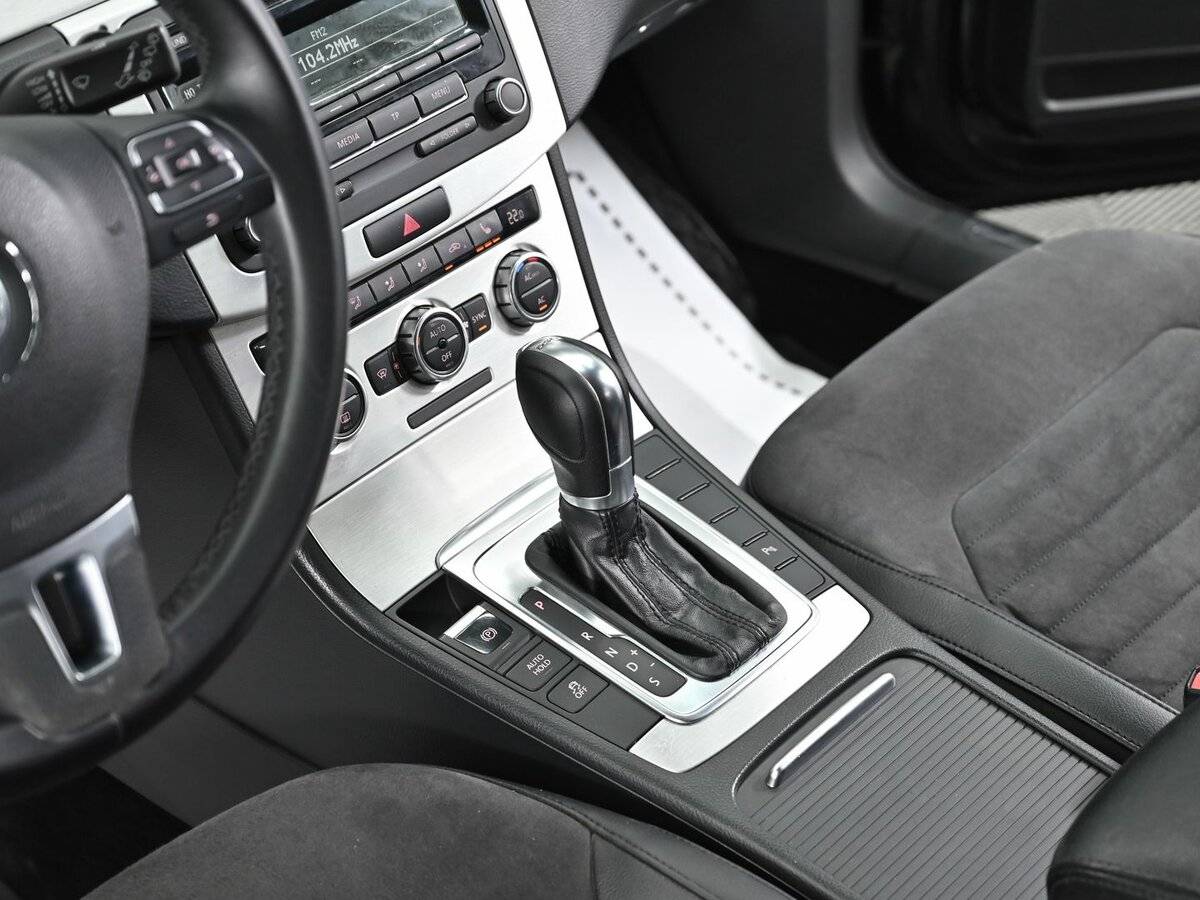 Купить Volkswagen Passat, 2012, 171 000 км, фото №12