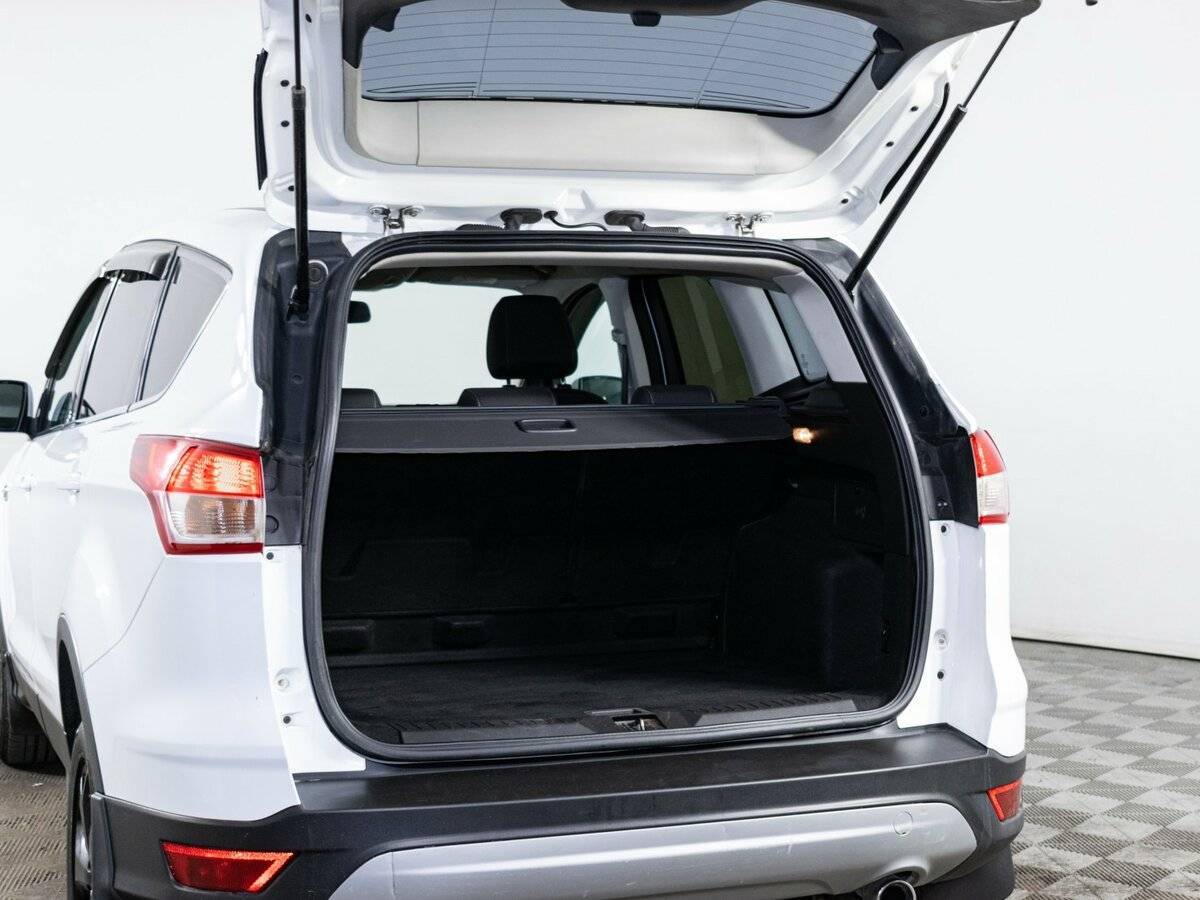 Купить Ford Kuga, 2014, 375 666 км, фото №9