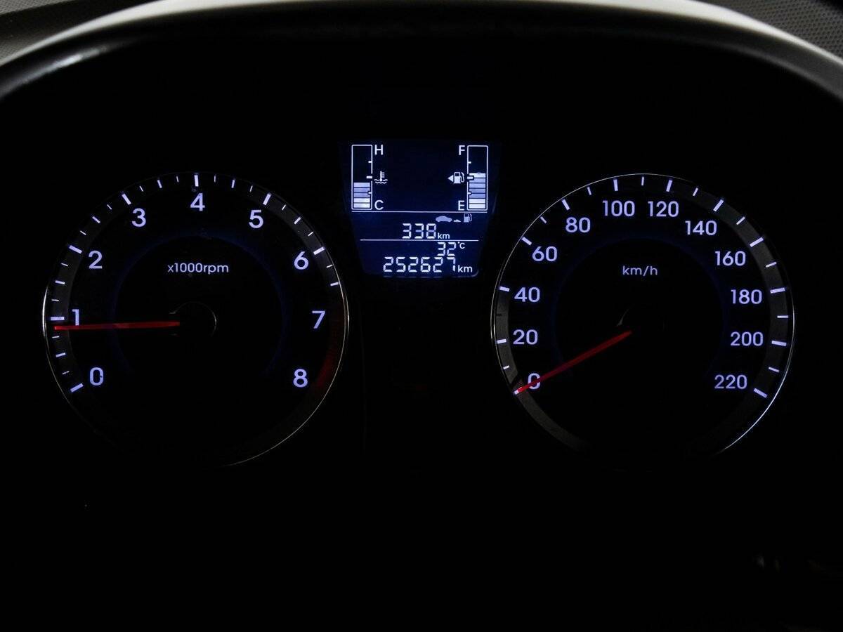 Купить Hyundai Solaris, 2016, 252 626 км, фото №15