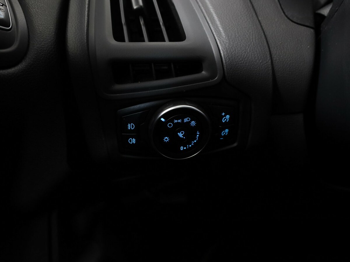 Купить Ford Focus III Рестайлинг, 2018, 100 214 км, фото №19
