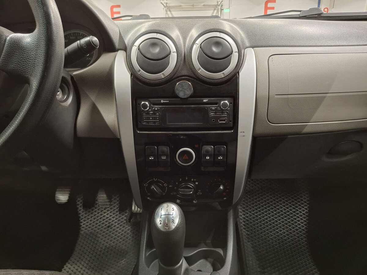 Купить Lada (ВАЗ) Largus I, 2013, 200 695 км, фото №15